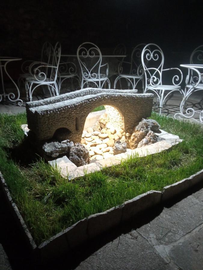 Heart Of Old Town Guesthouse Podgorica Exterior photo